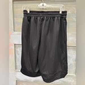 Nike men’s basketball shorts